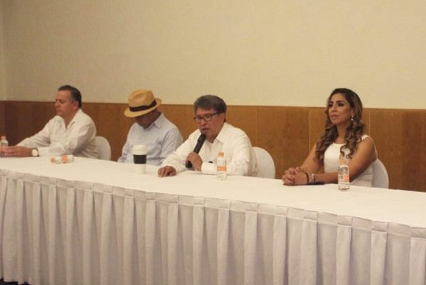 Monreal pide elecciones primarias para elegir a candidato de Morena en 2024