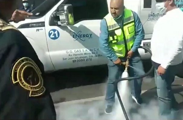 FGJ-CDMX investigará a gasero que abrió manguera de pipa durante protesta