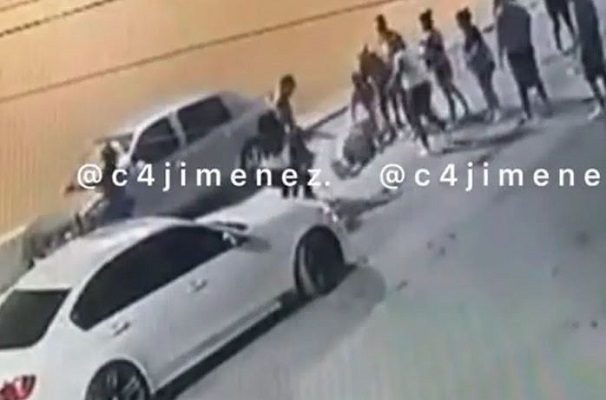 Machetean hasta la muerte a adulto mayor en estacionamiento de Ecatepec