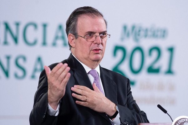 Para reapertura, EE.UU. aceptará vacunas aprobadas por la OMS, anuncia Ebrard