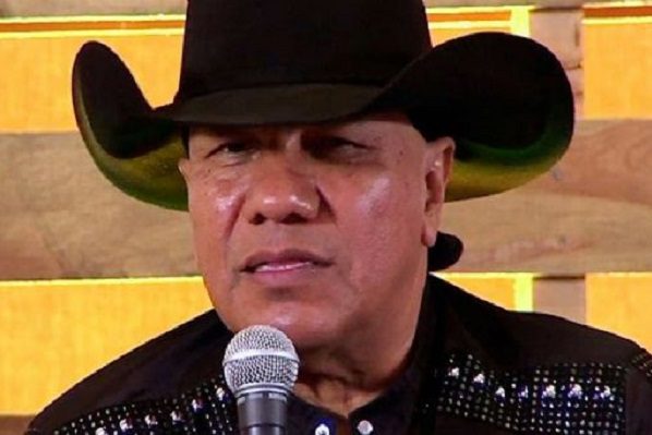 Lupe Esparza, líder de grupo Bronco, da positivo a Covid-19