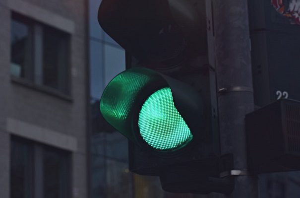 CDMX pasa a semáforo verde, se modifican aforos y horarios