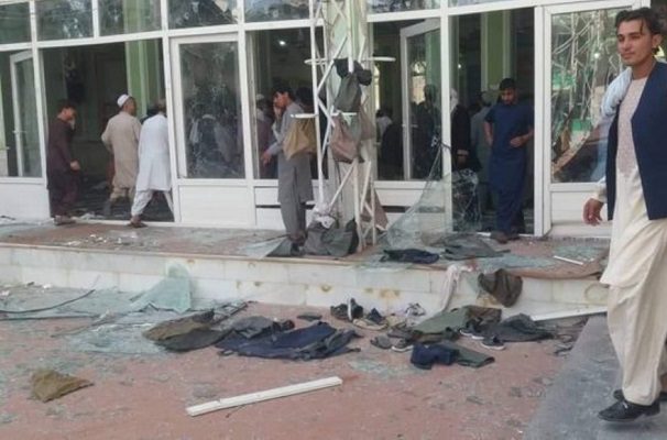 Múltiples muertos y heridos tras atentado en una mezquita de Afganistán