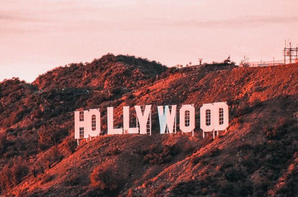Sindicato de Hollywood detiene huelga tras lograr acuerdo para trabajadores