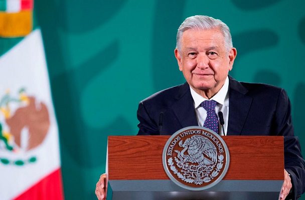 AMLO explicará a John Kerry cómo funciona el programa Sembrando Vida