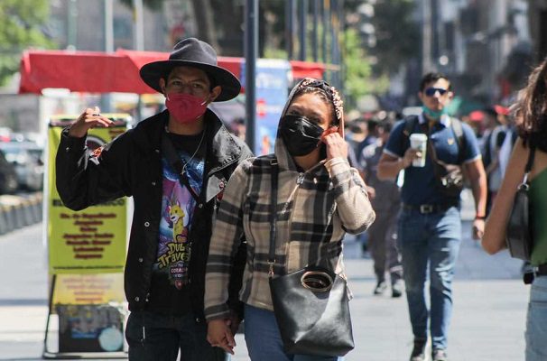 México acumula 11 semanas a la baja en pandemia, asevera López-Gatell