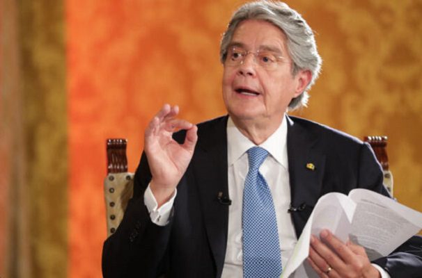Presidente de Ecuador cancela comparecencia por Pandora Papers