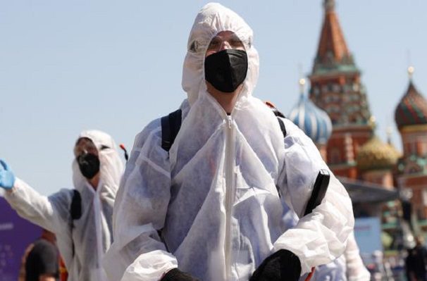 Ante aumento de casos, Moscú vuelve al confinamiento por COVID-19