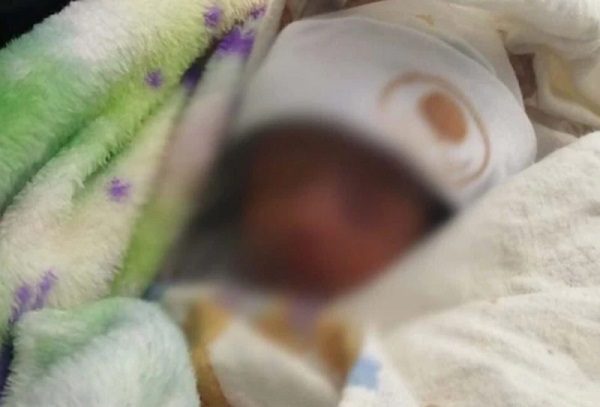 Detienen a pareja en Morelos por robar a un bebé en CDMX