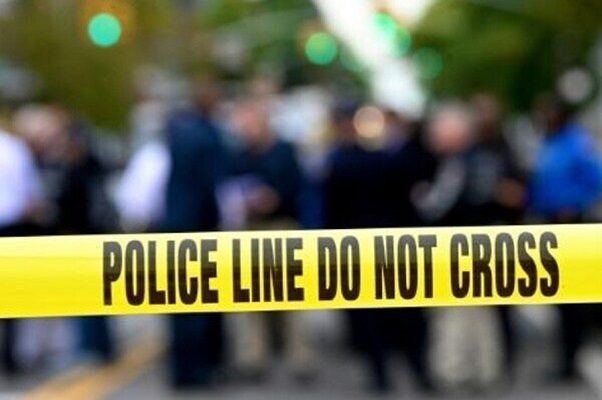 Tres niños y el cadáver de su hermano son abandonados en una casa en Texas