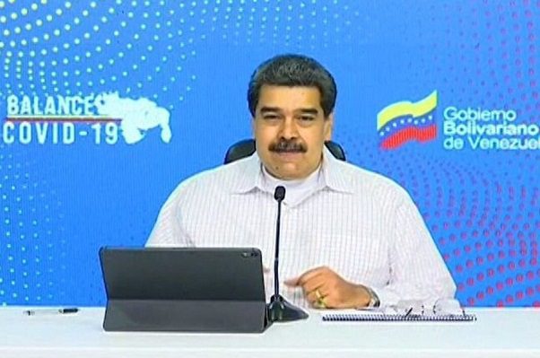 Maduro llama “payaso” e “imbécil” a Bolsonaro tras declaraciones contra vacunas