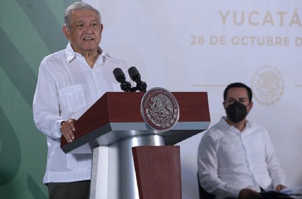 Debido a su gran trabajo, AMLO descarta incluir a Mauricio Vila en su gabinete