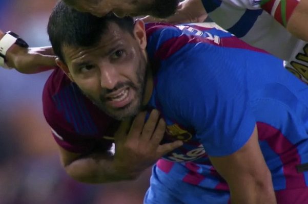“Kun” Agüero será sometido a estudio cardiológico tras malestar torácico