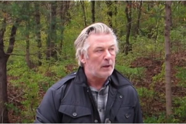 Alec Baldwin da primera declaración tras la muerte accidental de Halyna Hutchins