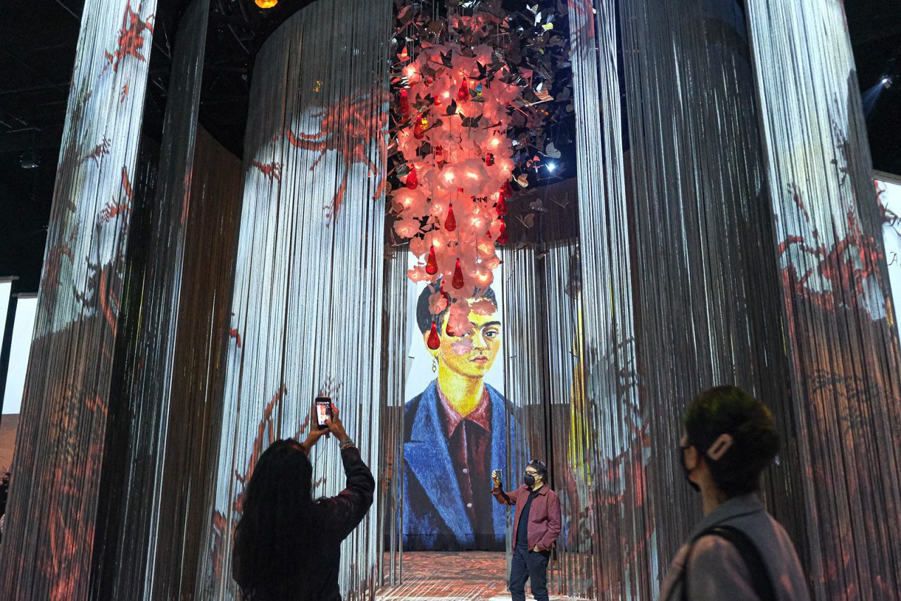 “Frida, la experiencia inmersiva”, eternamente en el corazón del público