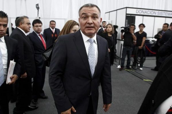 Exmando de PF acepta en EE.UU. haber conspirado para distribuir cocaína