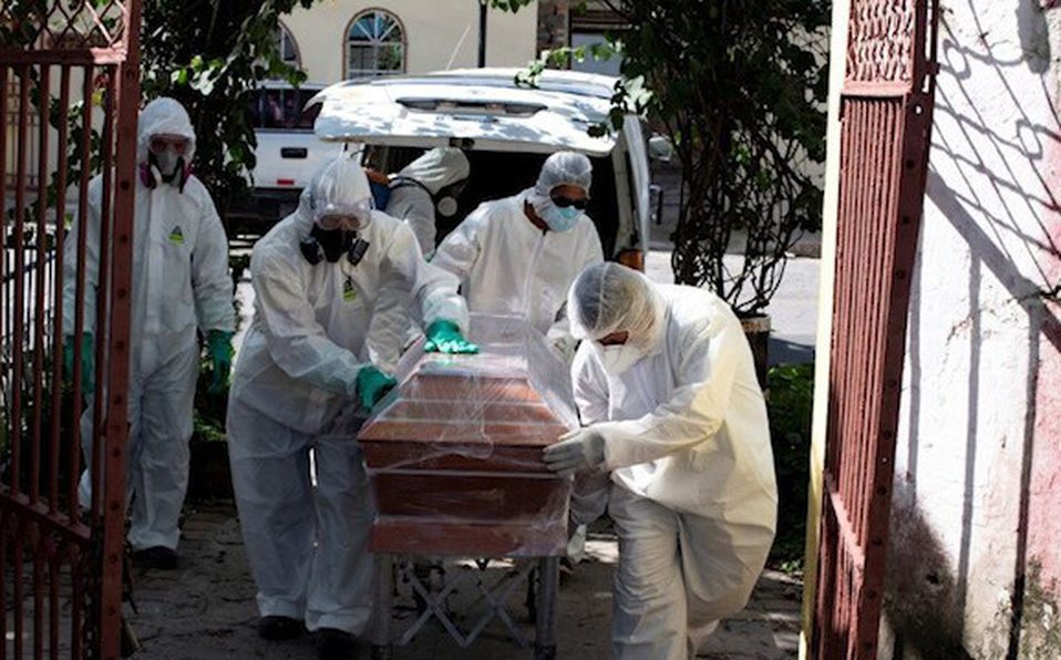 Tras regreso a clases 45 maestros han muerto en Campeche: SNTE