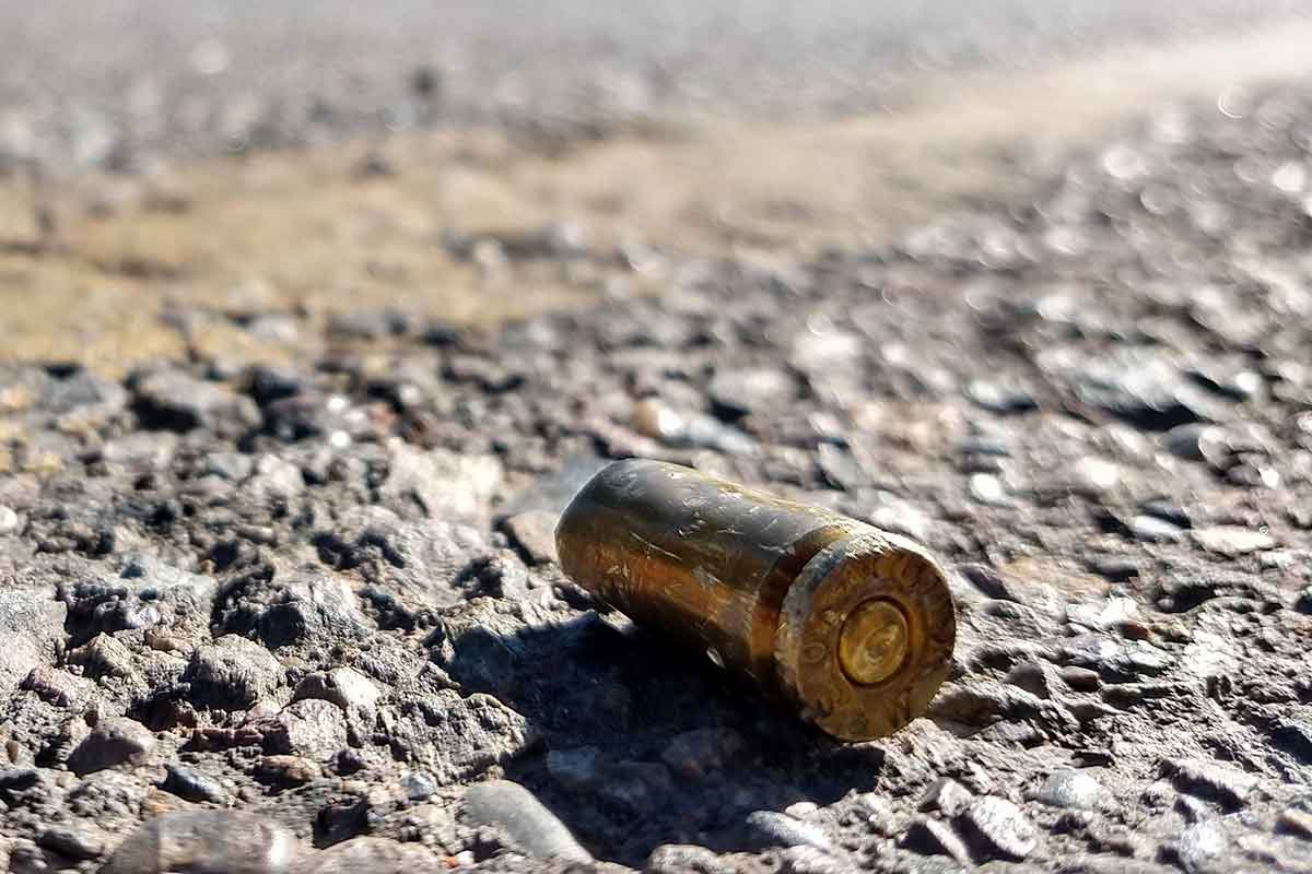 Balacera deja un niño muerto y a su padre herido en carretera de NL