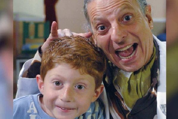 César Bono pide un minuto de aplausos para Octavio Ocaña #VIDEO