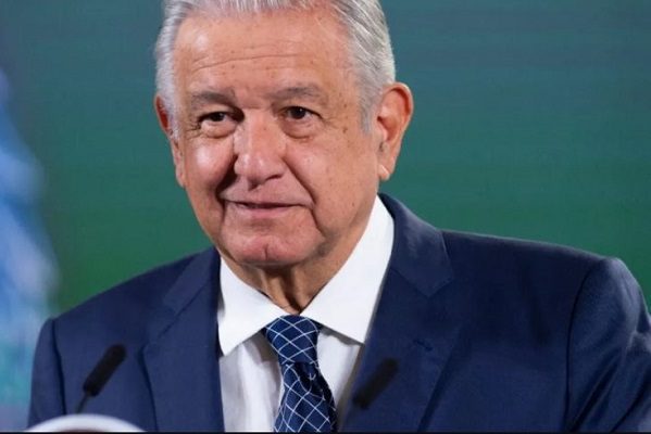 "Nunca los olvidaremos", dice AMLO con motivo del Día de Muertos