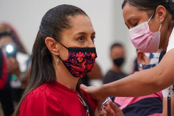 Empresas felicitan a Sheinbaum por plan de vacunación en CDMX