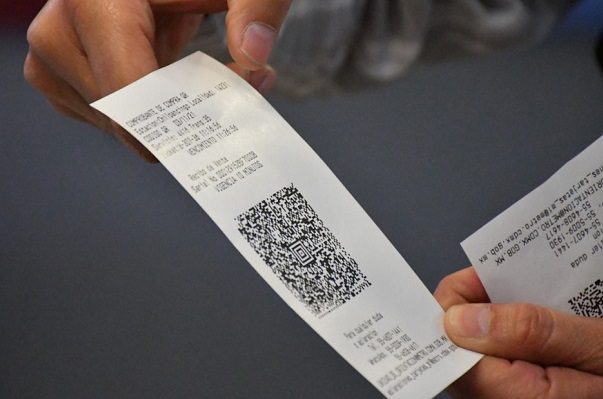 Metro CDMX introduce acceso a estación con código QR