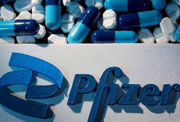 Pfizer anuncia píldora contra COVID-19 que reduce tasa de hospitalización en 89%