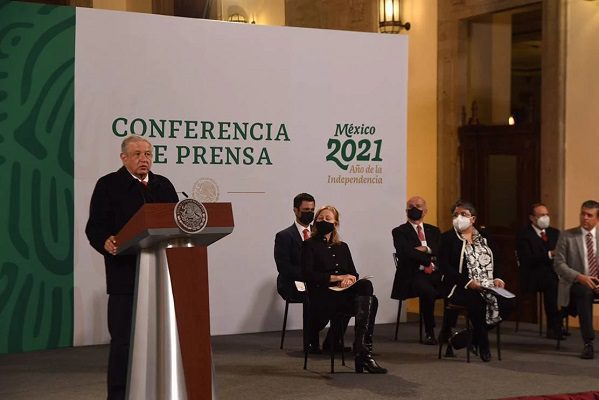 AMLO pide a Anaya dar la cara y explicar su ruptura con Peña Nieto