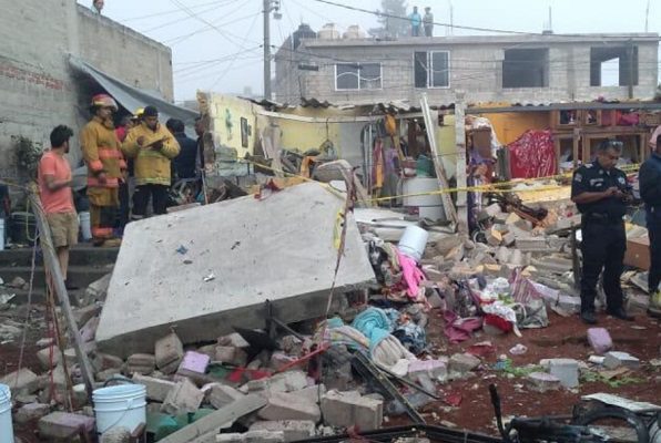 Fallece una tercera persona tras explosiones de gasoducto en Puebla