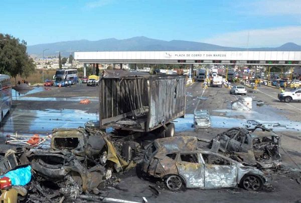 Identifican a cinco víctimas del accidente en casete de la México-Puebla