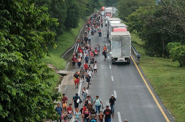 800 integrantes de caravana migrante solicitan residencia en México, revela Segob