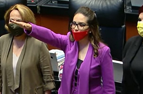 A días de rendir protesta, senadora del PAN salta a las filas de Morena