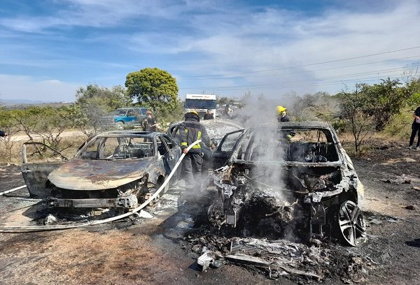En menos de 24 horas, queman cinco autos en Guadalajara y Zapopan