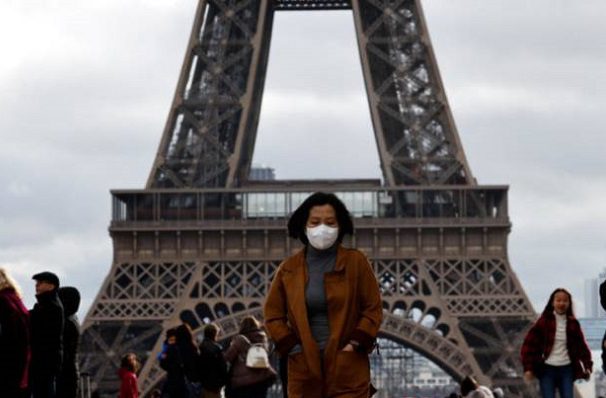 Francia vigila variante de Covid-19 hallada en República del Congo