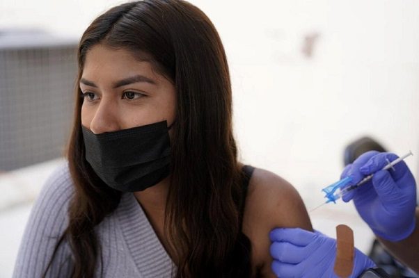 Continúa vacunación para rezagados y menores con comorbilidades en CDMX