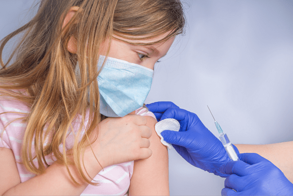 Canadá autoriza uso de vacuna de Pfizer en menores de entre 5 y 11 años