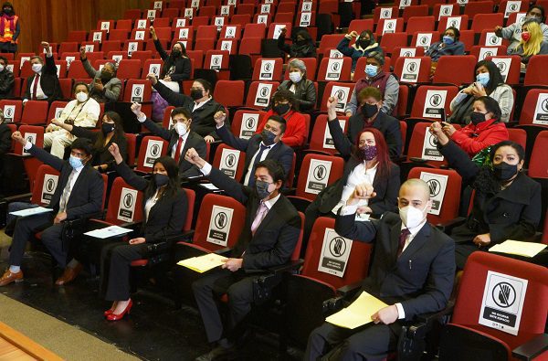 UNAM retoma exámenes de titulación de manera presencial