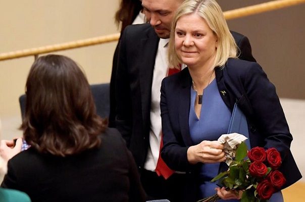 A hora de asumir el cargo, dimite la primera ministra de Suecia
