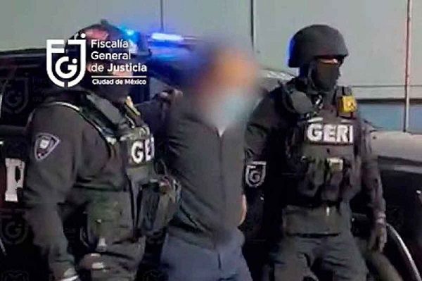 Ciudad de México, 29 de noviembre (SinEmbargo).- La detención de Julio César “N”, exjefe del Gabinete y excoordinador de la Central de Abasto (Ceda) durante la administración de Miguel Ángel Mancera, y sujeto a investigación por enriquecimiento ilícito, ocurrió luego de que el exsubsecretario Miguel Ángel Vázquez se convirtiera en colaborador de la Fiscalía General de Justicia (FGJ) de la Ciudad de México (CdMx) y otorgara información.