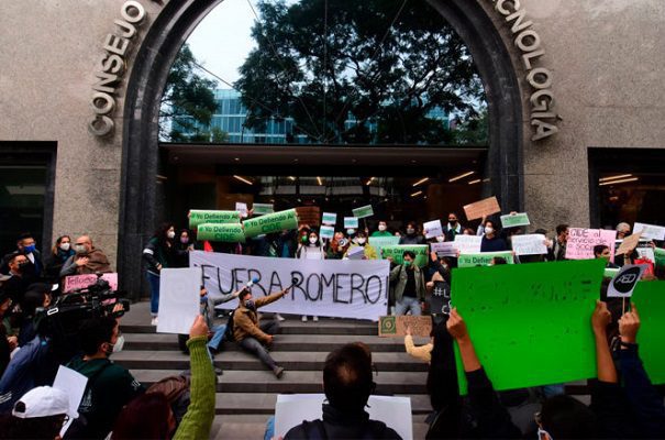 Comunidad estudiantil del CIDE anuncia paro indefinido de labores y toma de instalaciones