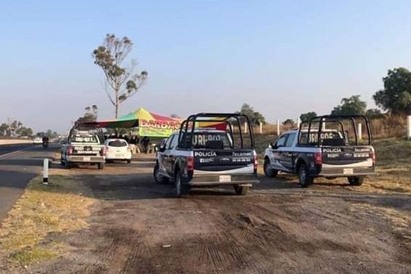 Riña entre vendedores de barbacoa deja 2 lesionados #VIDEO