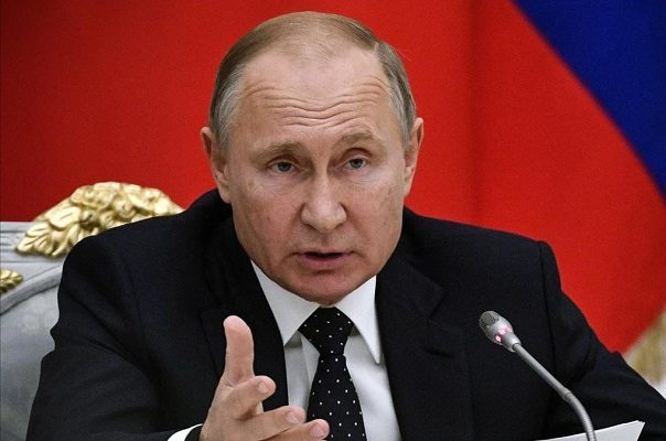 Putin da una semana para preparar plan de acción contra variante Ómicron