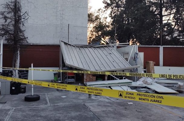 Flamazo en primaria de la Benito Juárez deja una mujer lesionada