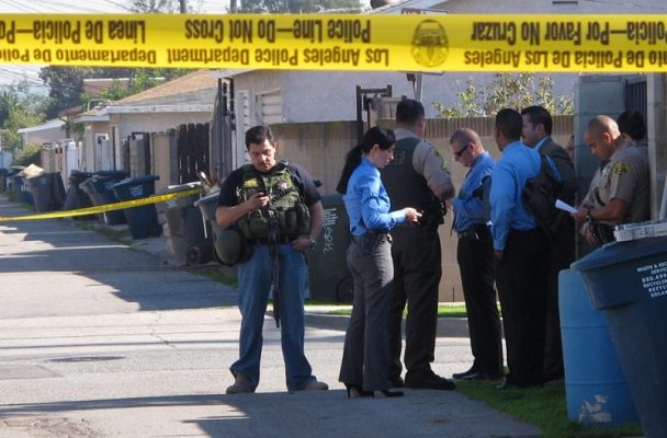 Adolescente de 15 años abre fuego en escuela en Michigan; hay 4 heridos