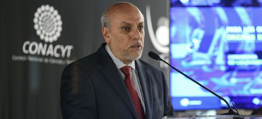 Enrique Cabrero Mendoza - Exdirector del Conacyt