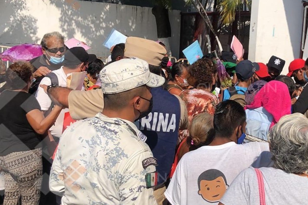 Vacunación antiCovid a rezagados en Acapulco