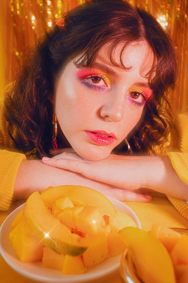 Valeria Wolf, profunda sensibilidad en “Cachitos de mango”