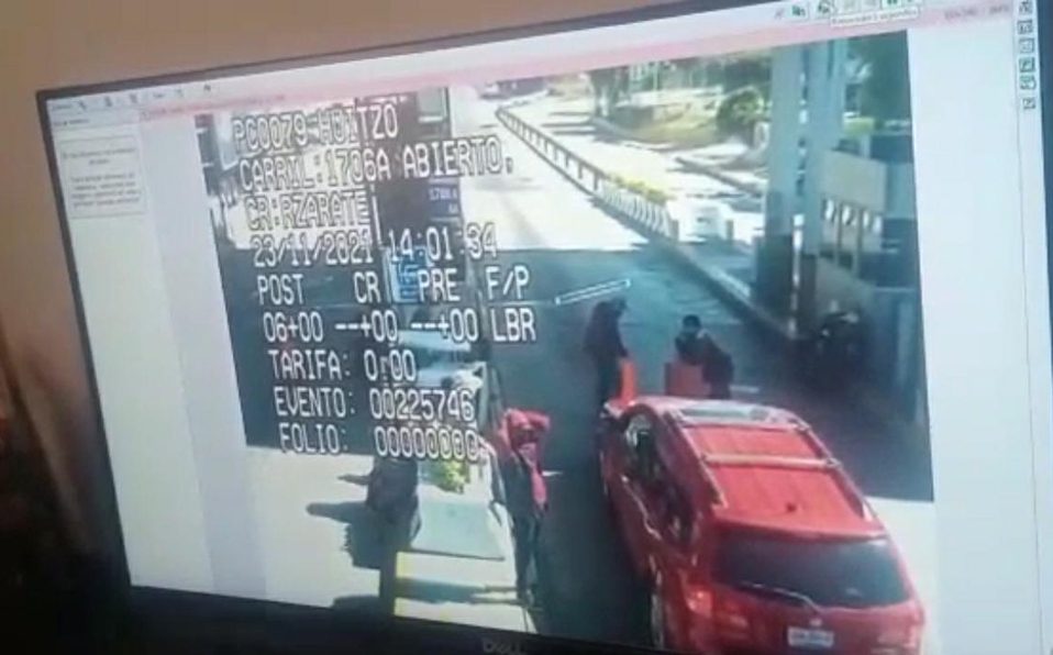 Disparan a manifestantes que tomaron caseta en autopista de Oaxaca