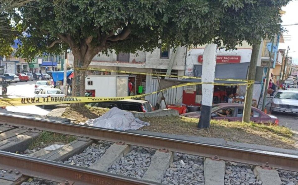 Hombre muere arrollado por tren en Chiautempan
