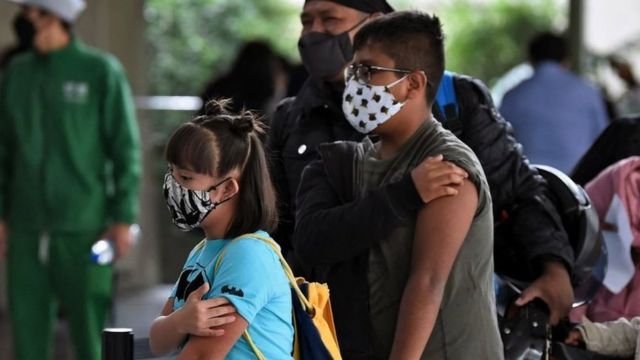 México supera las 297 mil muertes por COVID